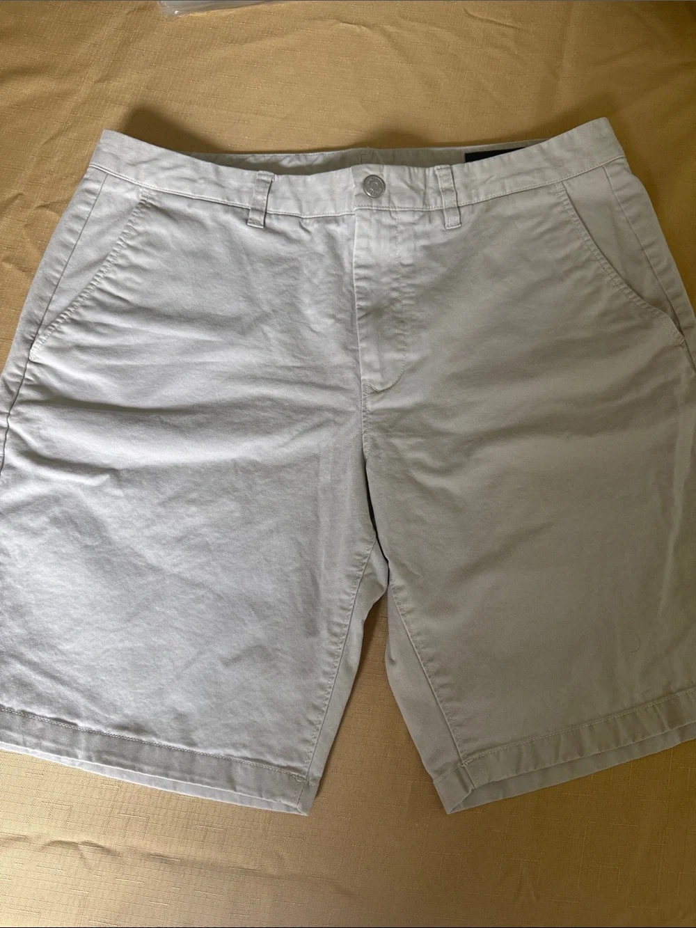 Bonobos Light Khaki Flat-Front Shorts - 9 inch inseam